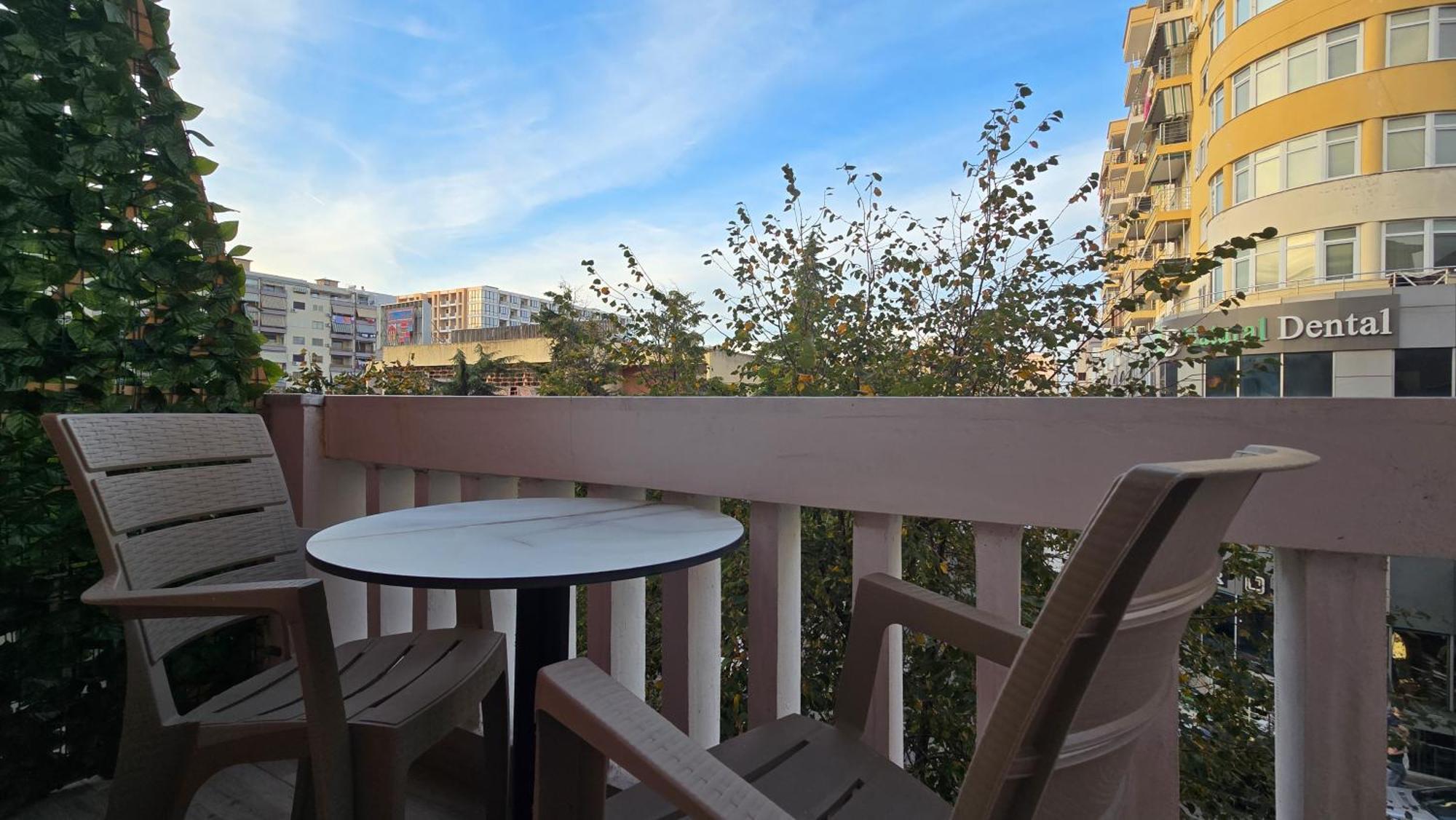 City Center Rooms And Apartments Durrës 外观 照片